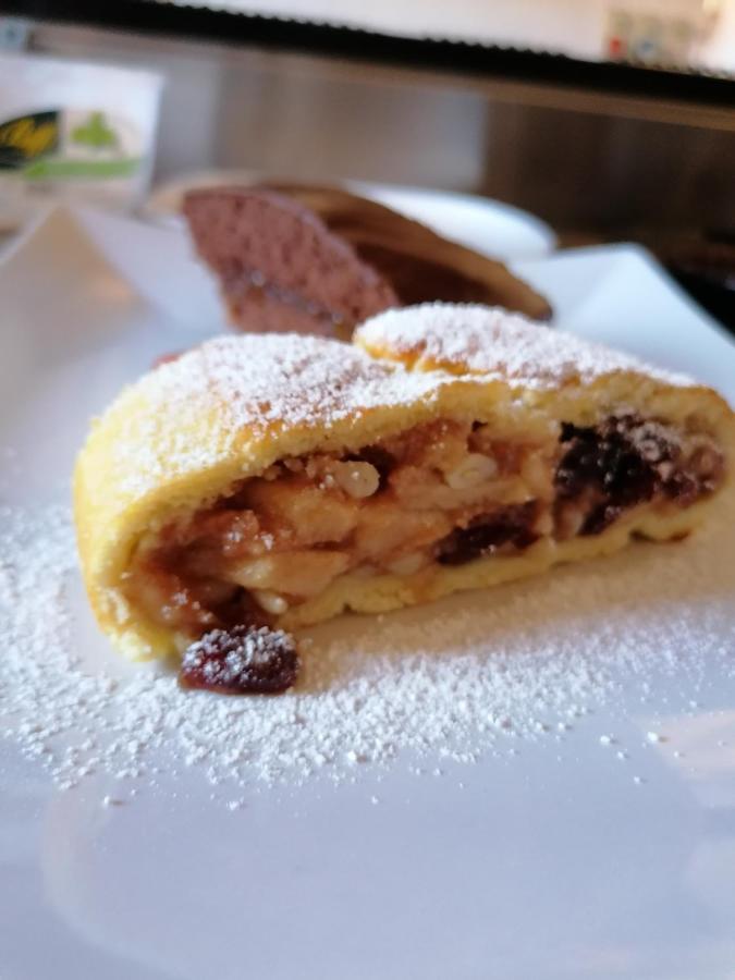 Hotel Antico Borgo Riolo Terme Bagian luar foto