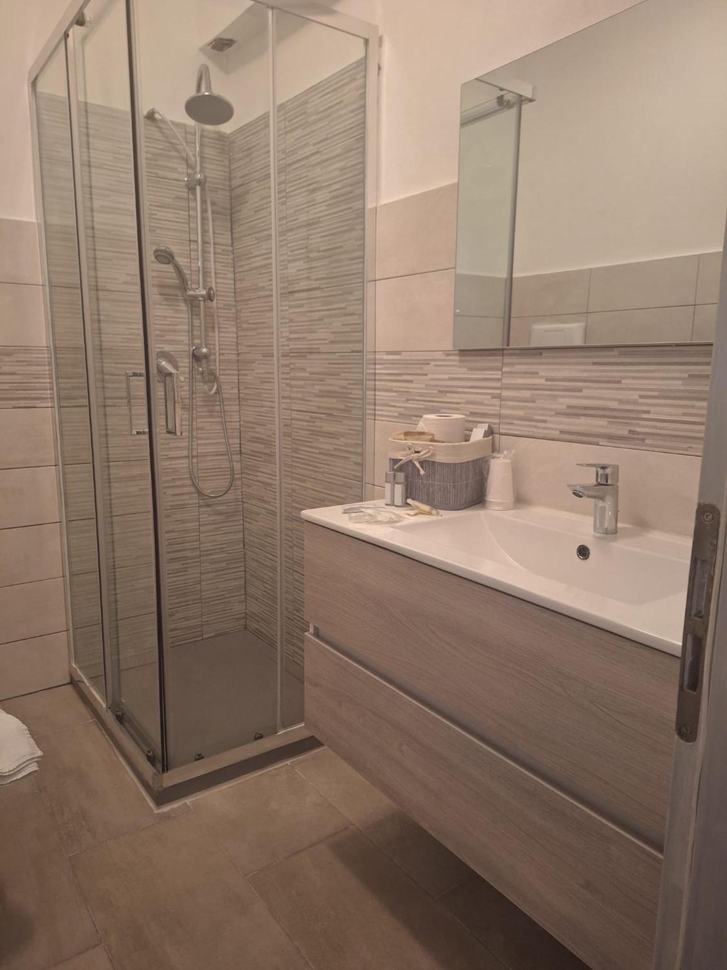 Hotel Antico Borgo Riolo Terme Bagian luar foto