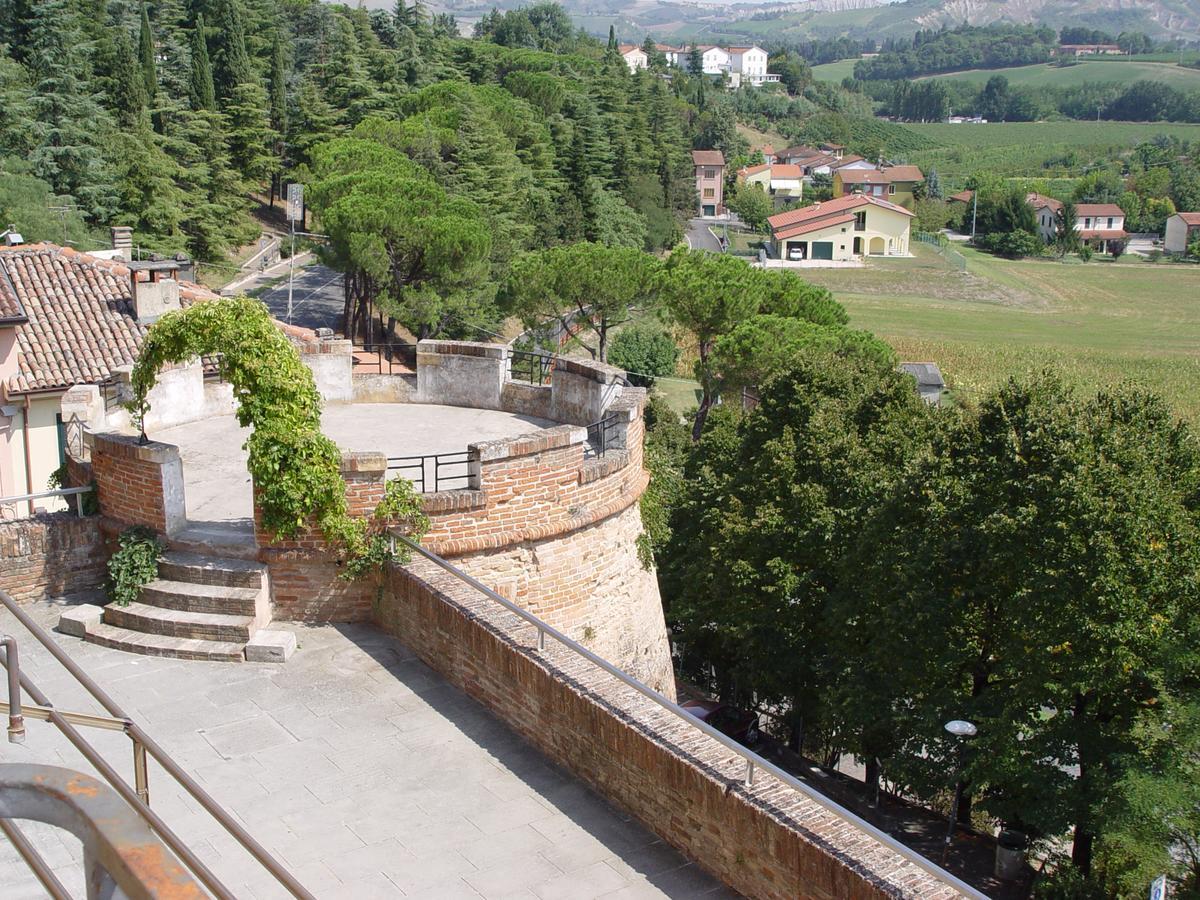 Hotel Antico Borgo Riolo Terme Bagian luar foto