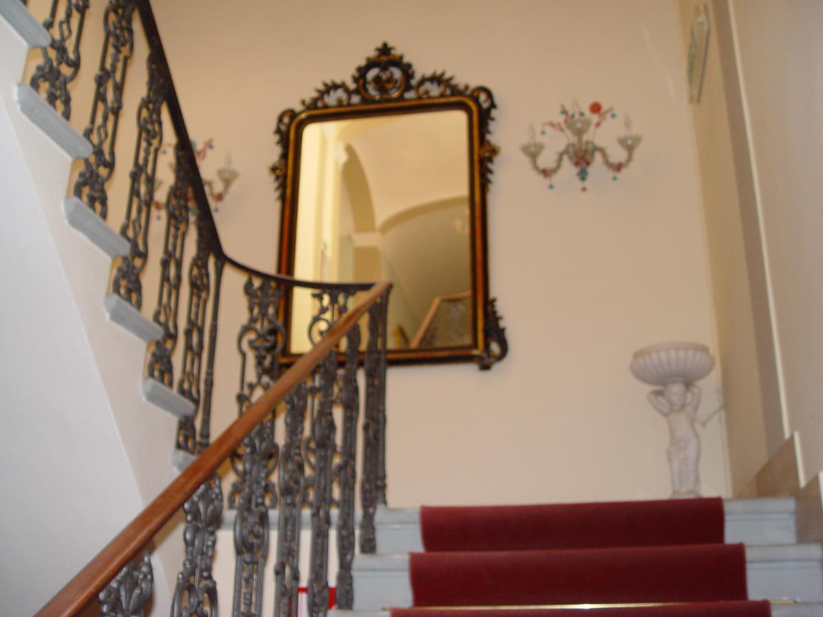 Hotel Antico Borgo Riolo Terme Bagian luar foto