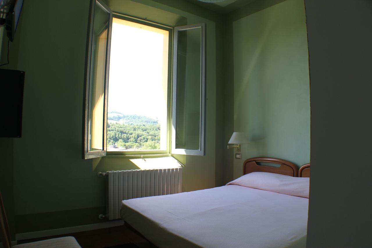 Hotel Antico Borgo Riolo Terme Bagian luar foto