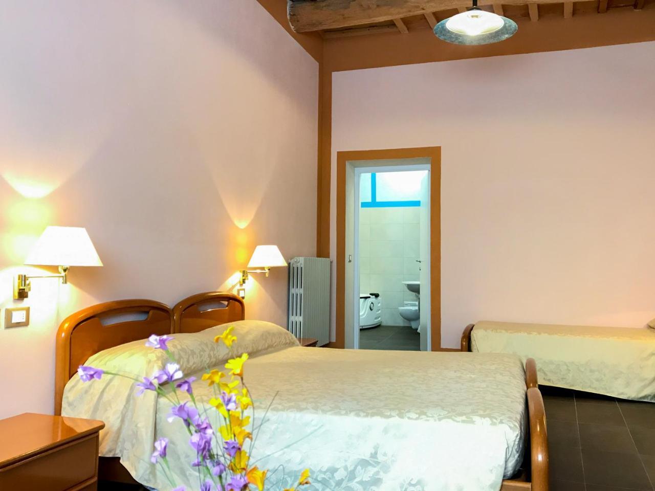 Hotel Antico Borgo Riolo Terme Bagian luar foto