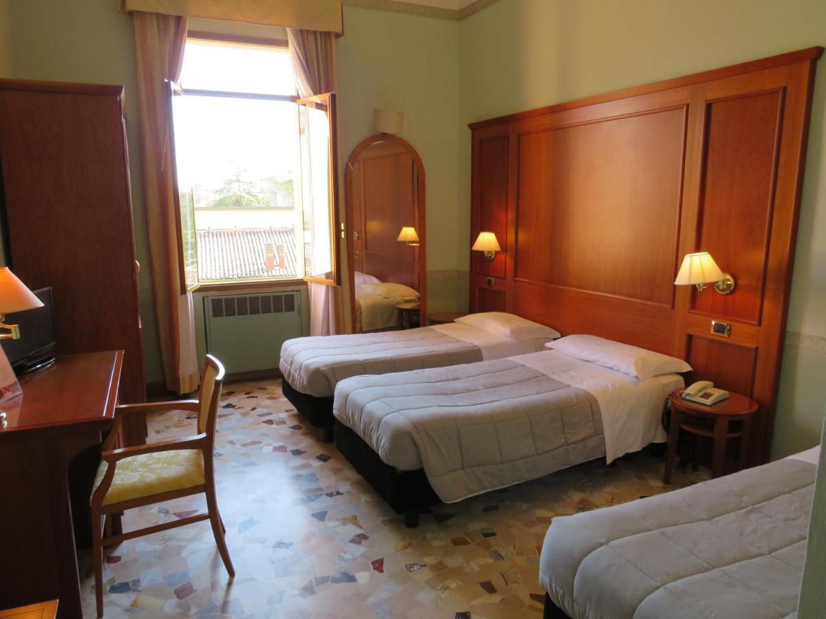 Hotel Antico Borgo Riolo Terme Bagian luar foto