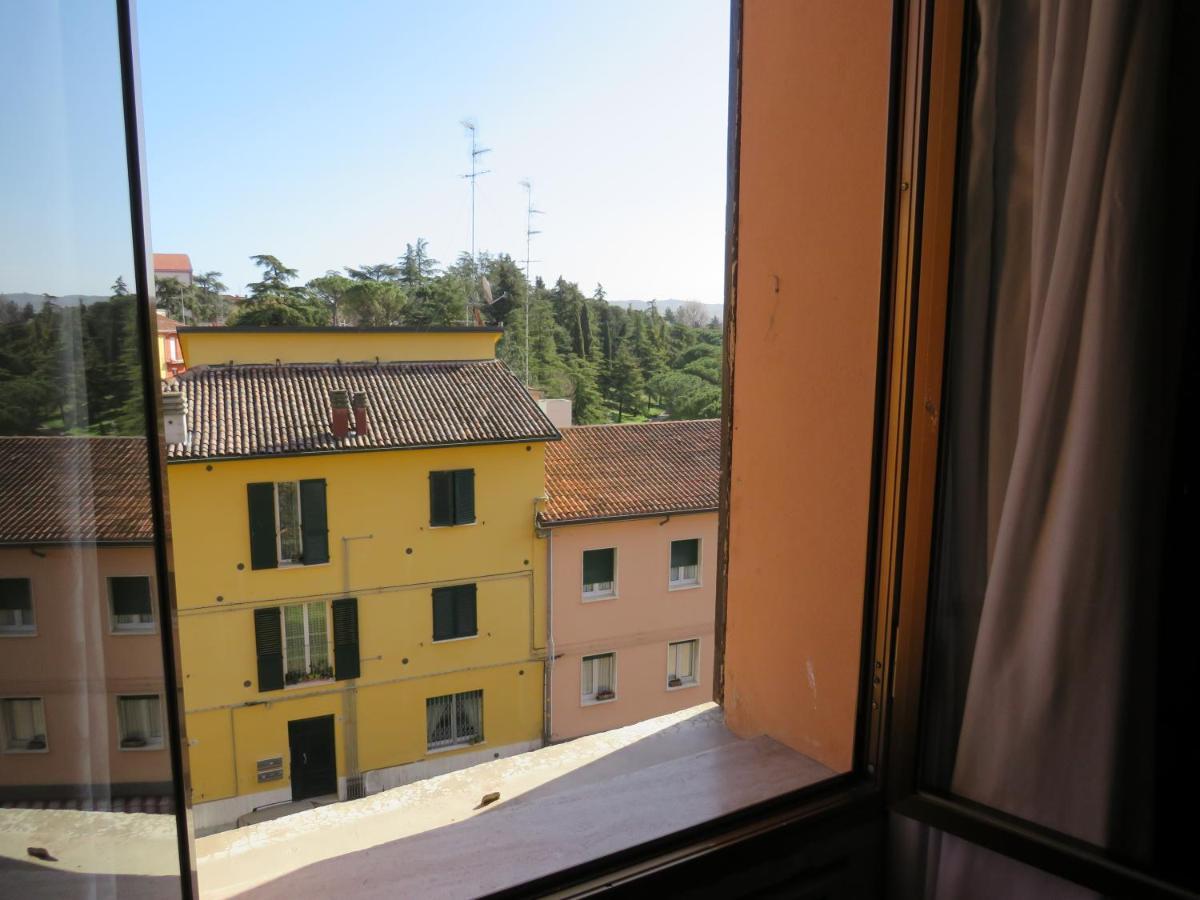 Hotel Antico Borgo Riolo Terme Bagian luar foto
